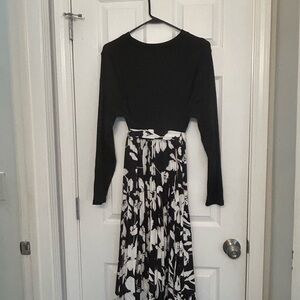 SHEIN Elegant Black and White Maxi Dress